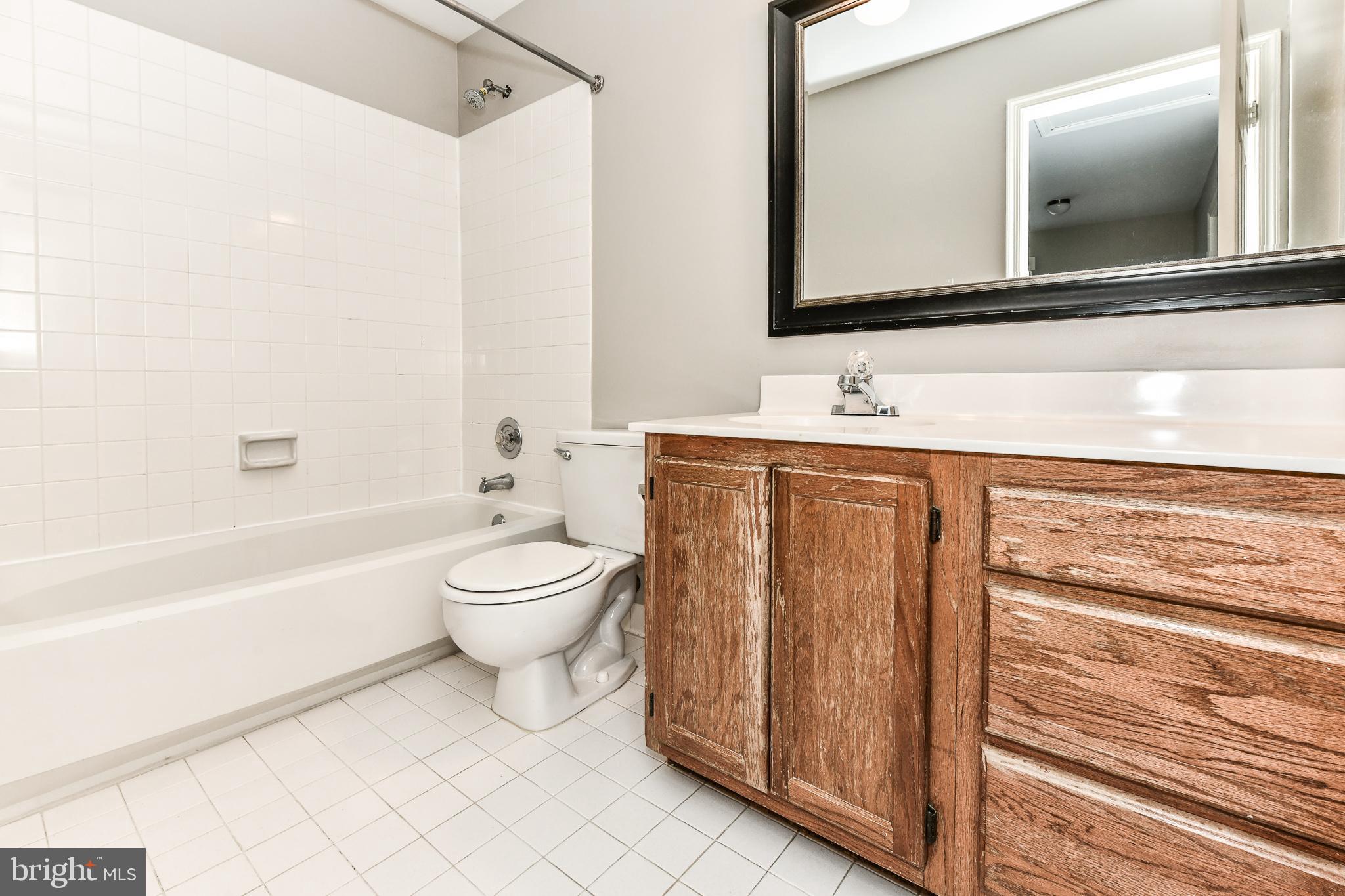 43852 Laburnum Square Ashburn, VA 20147 - Photo 23 of 27