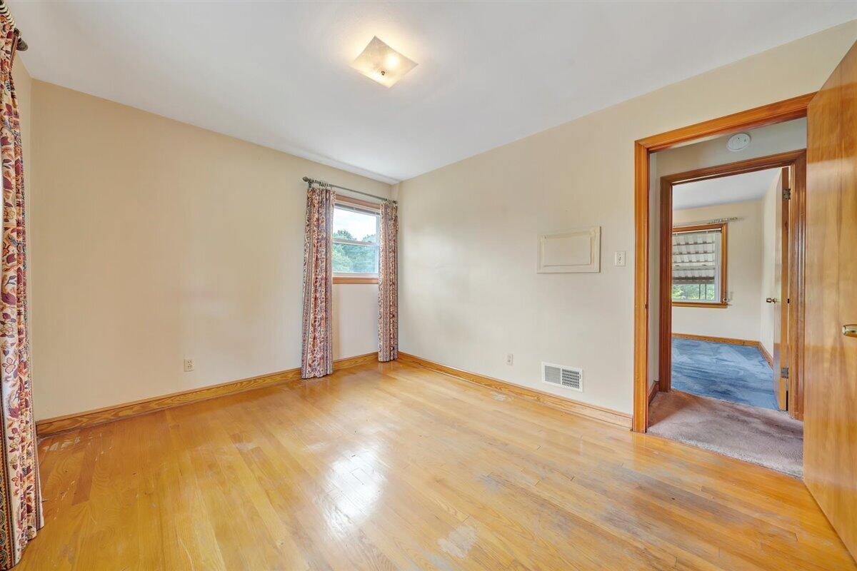 1808 Malvern Road Southwest Roanoke, VA 24015 - Photo 17 of 35 Bedroom Two