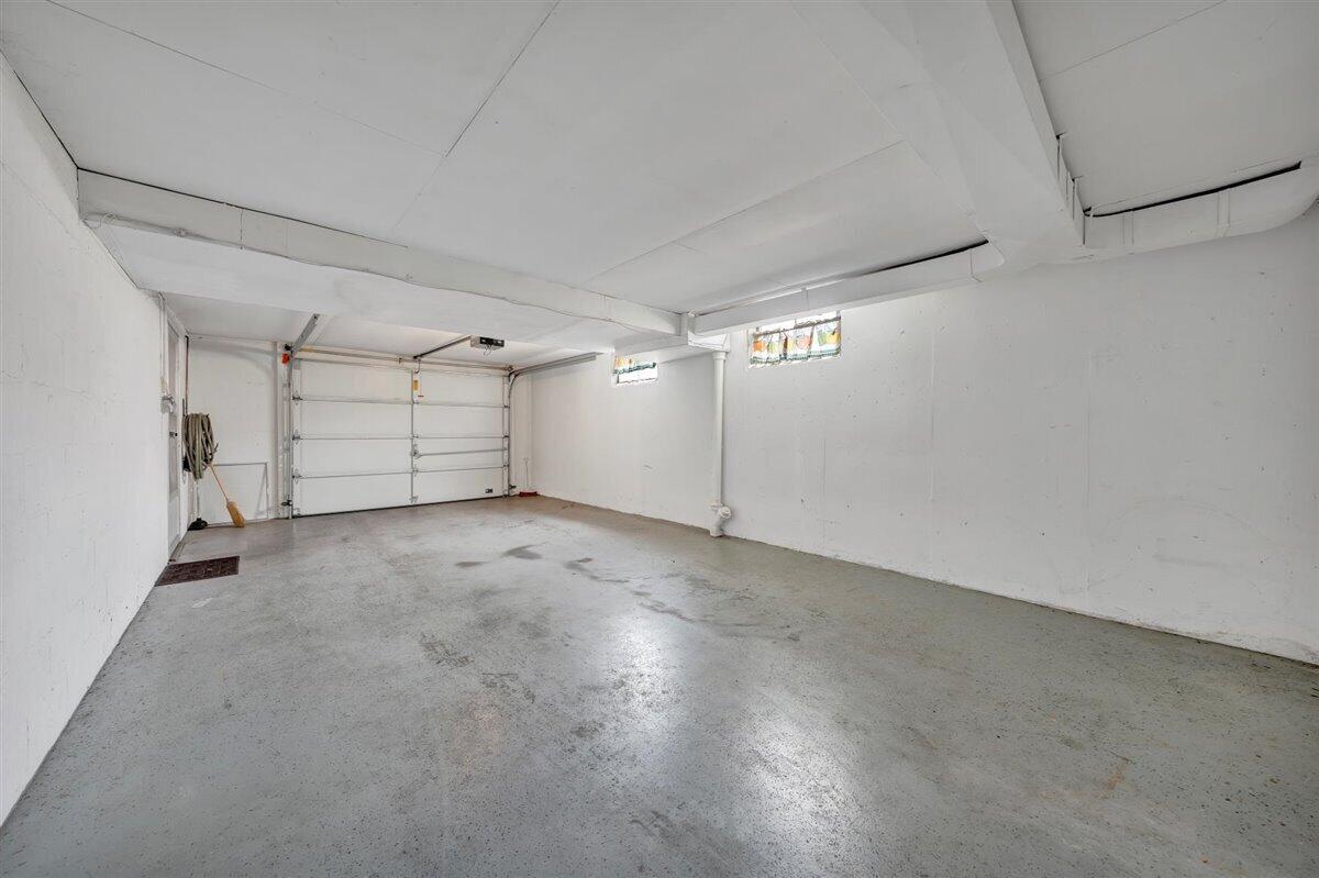1808 Malvern Road Southwest Roanoke, VA 24015 - Photo 26 of 35 Garage