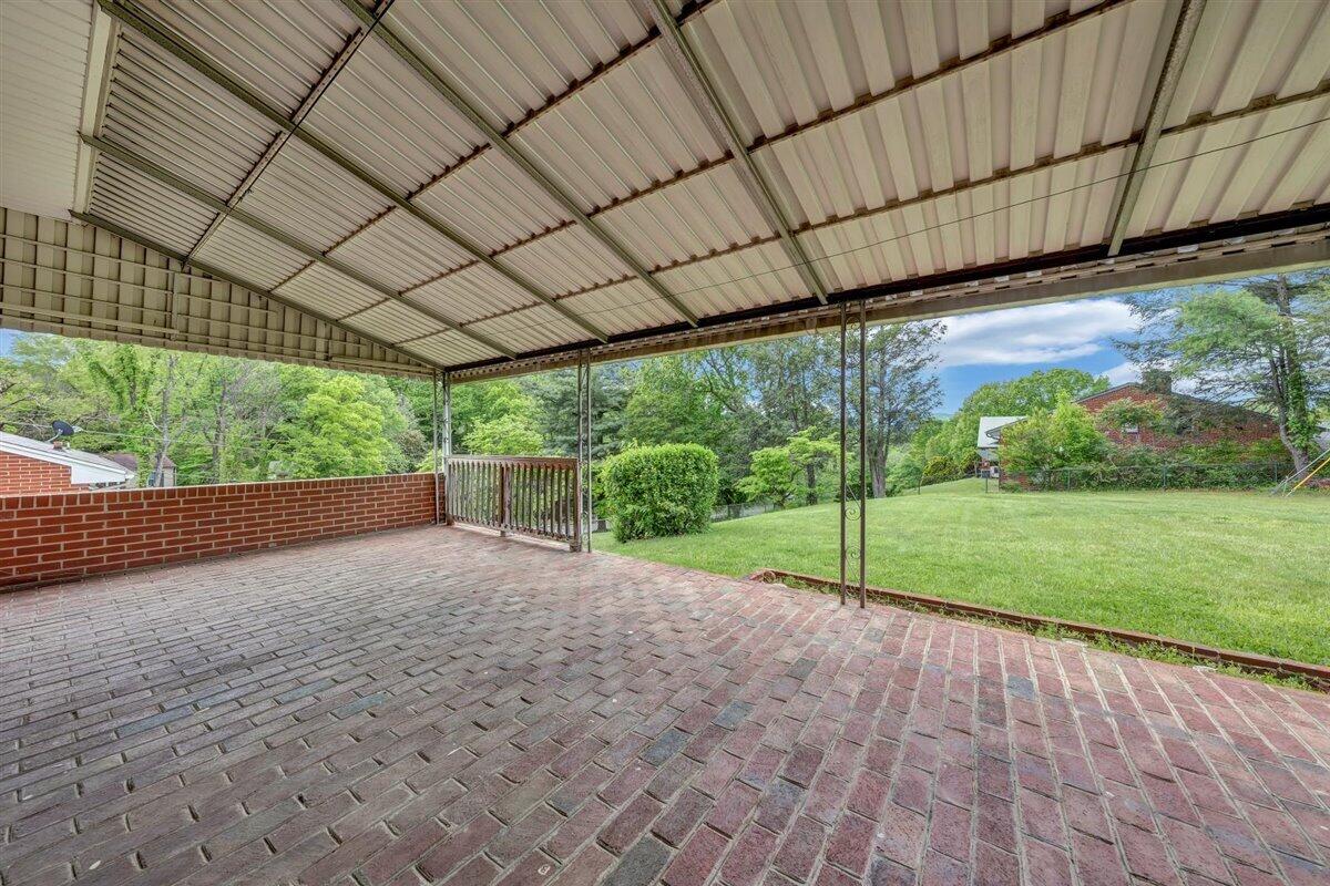 1808 Malvern Road Southwest Roanoke, VA 24015 - Photo 28 of 35 Covered brick patio