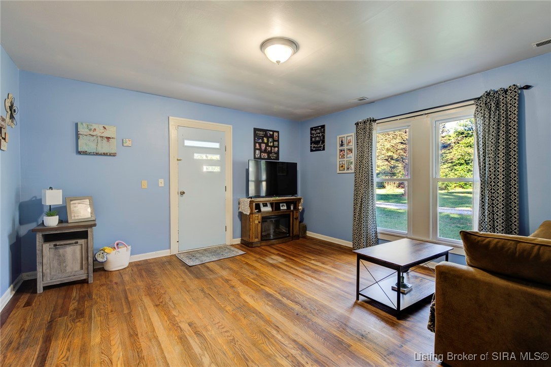 265 Williams Street Corydon, IN 47112 - Photo 4 of 20