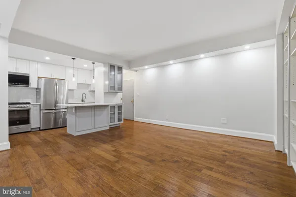 $3,500 | 2127 California Street Northwest, Unit 102, Washington, DC 20008