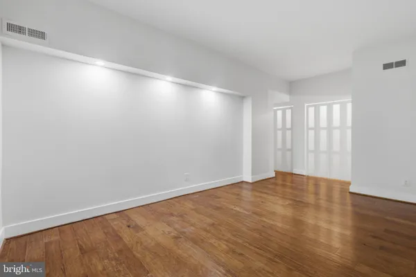 $3,500 | 2127 California Street Northwest, Unit 102, Washington, DC 20008