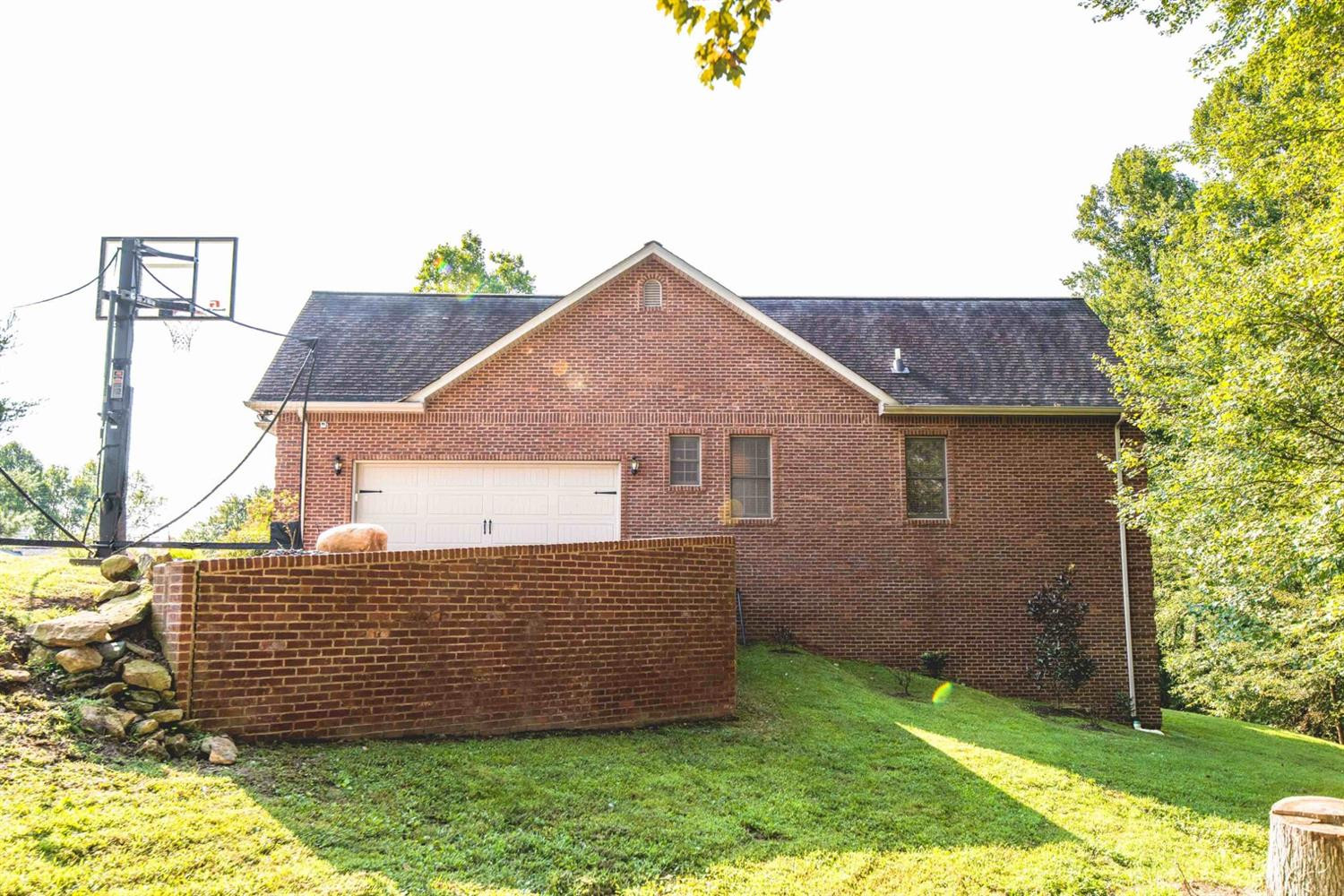 183 Cloverbrook Street Corbin, KY 40701 - Photo 4 of 75 Photo 4