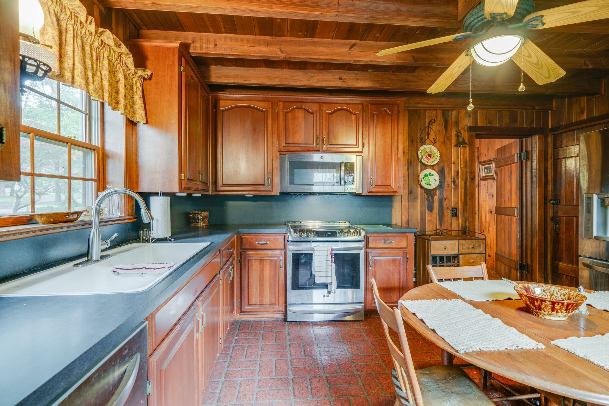 4615 Log Cabin Road Nashville, TN 37216 - Photo 18 of 28 Gallery Image 18