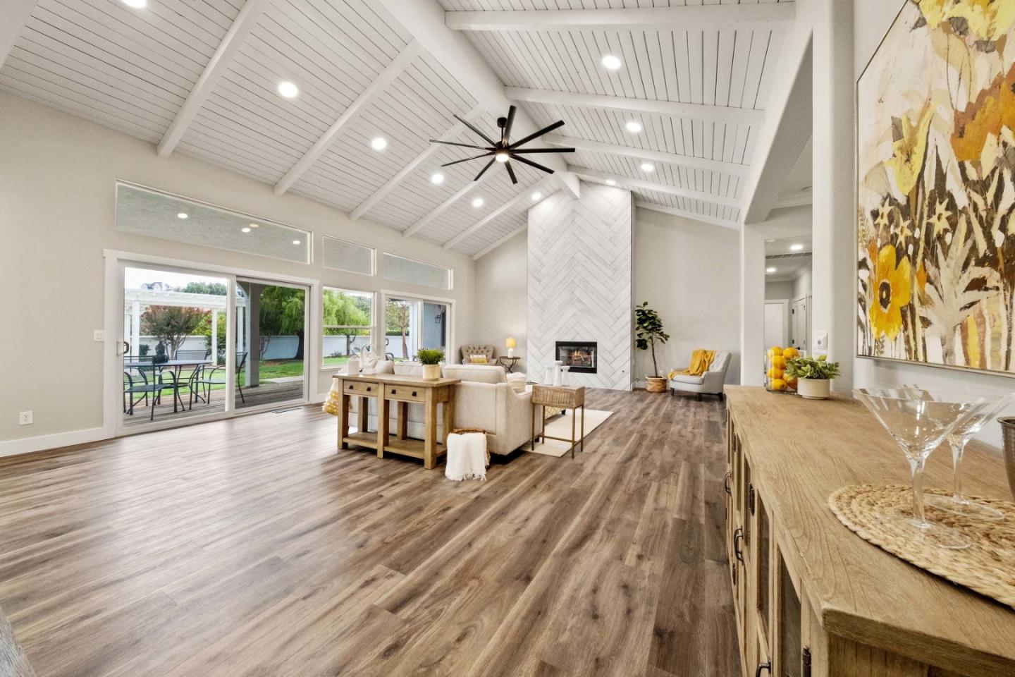 935 Union Road Hollister, CA 95023 - Photo 9 of 48 Gallery Image 9