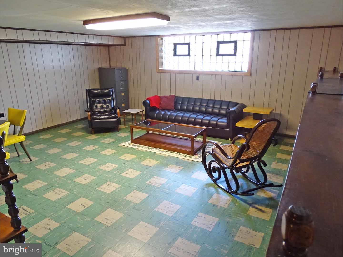 8841 Blue Grass Road Philadelphia, PA 19152 - Photo 25 of 25 Family Room