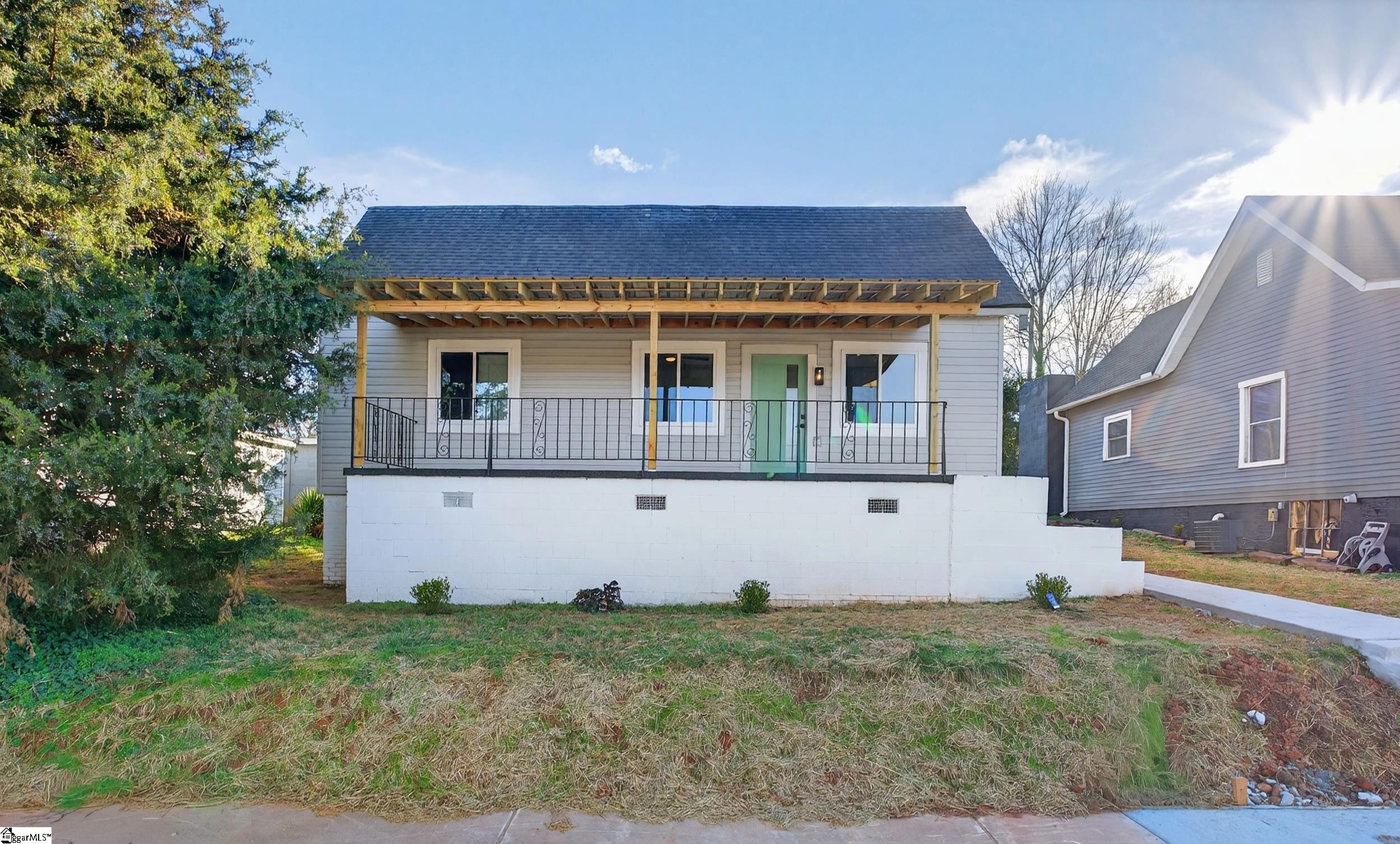 35 Henry Street Greenville, SC 29605 - Photo 20 of 38