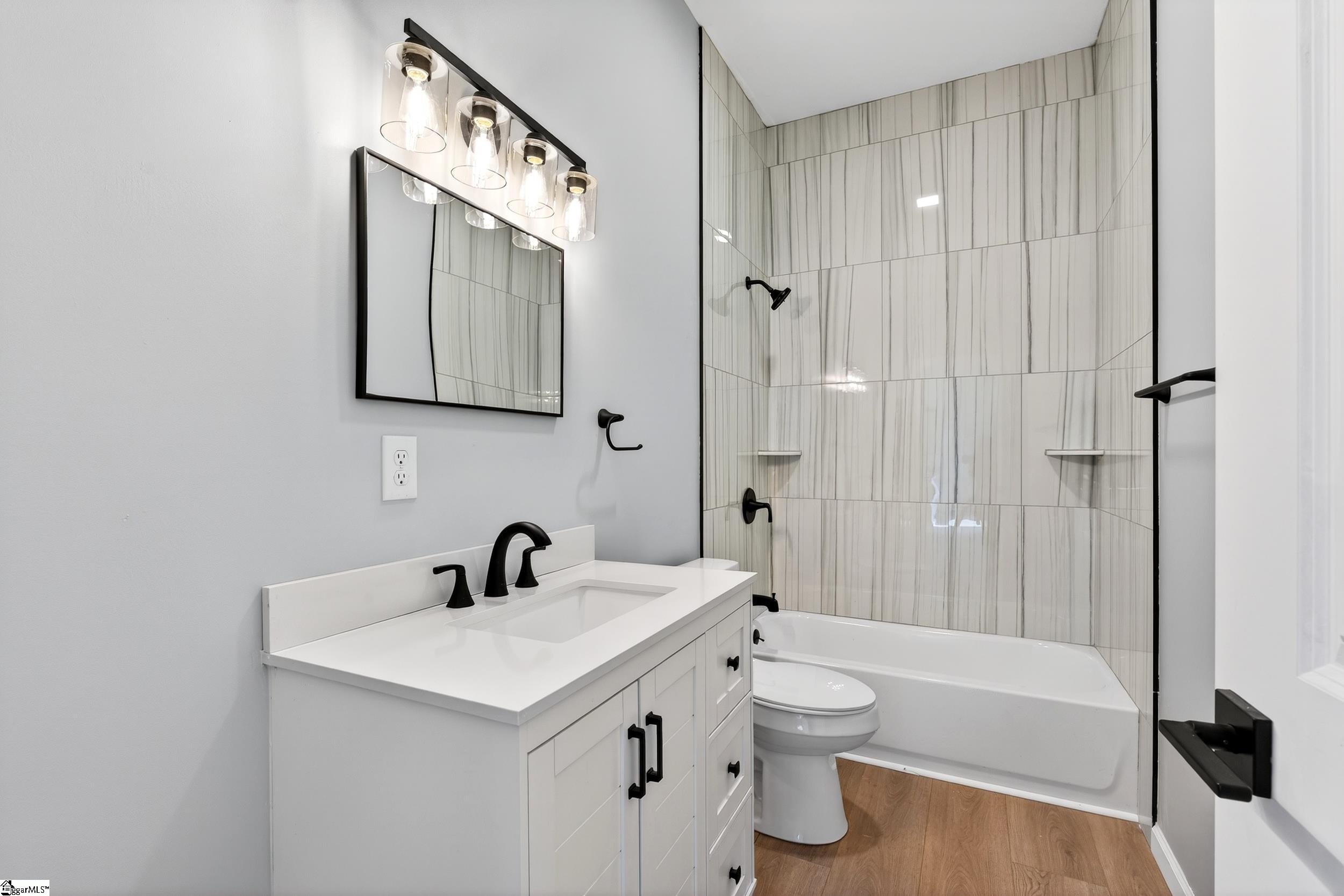 35 Henry Street Greenville, SC 29605 - Photo 25 of 38