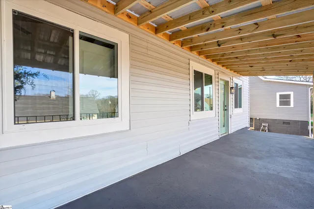 $315,000 | 35 Henry Street, Greenville, SC 29605