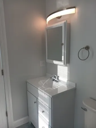 $1,875 | 11 South Park Avenue, Unit 3, Plymouth, MA 02360