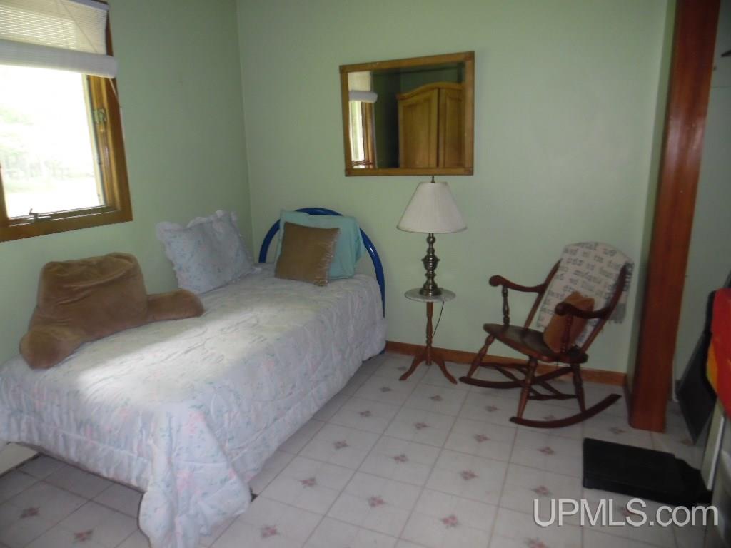 6773 M Road Escanaba, MI 49829 - Photo 9 of 45