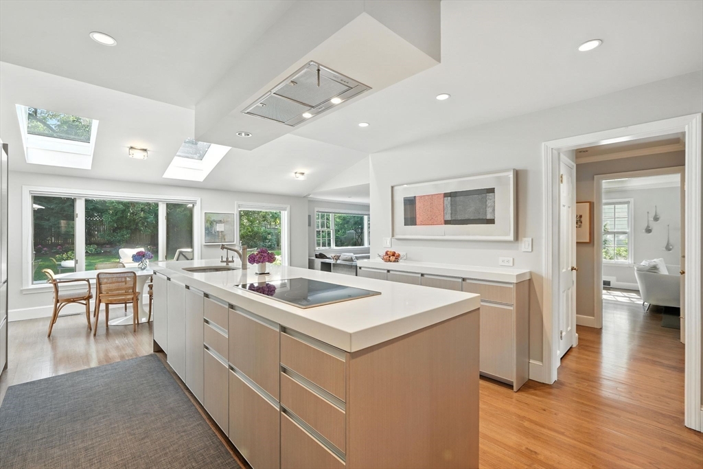 29 Englewood Road Longmeadow, MA 01106 - Photo 8 of 42