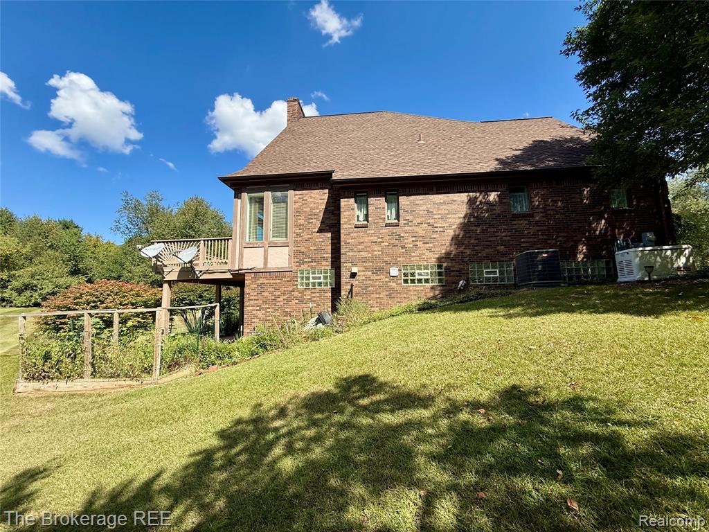 12088 Pinebrook Lane South Lyon, MI 48178 - Photo 67 of 73