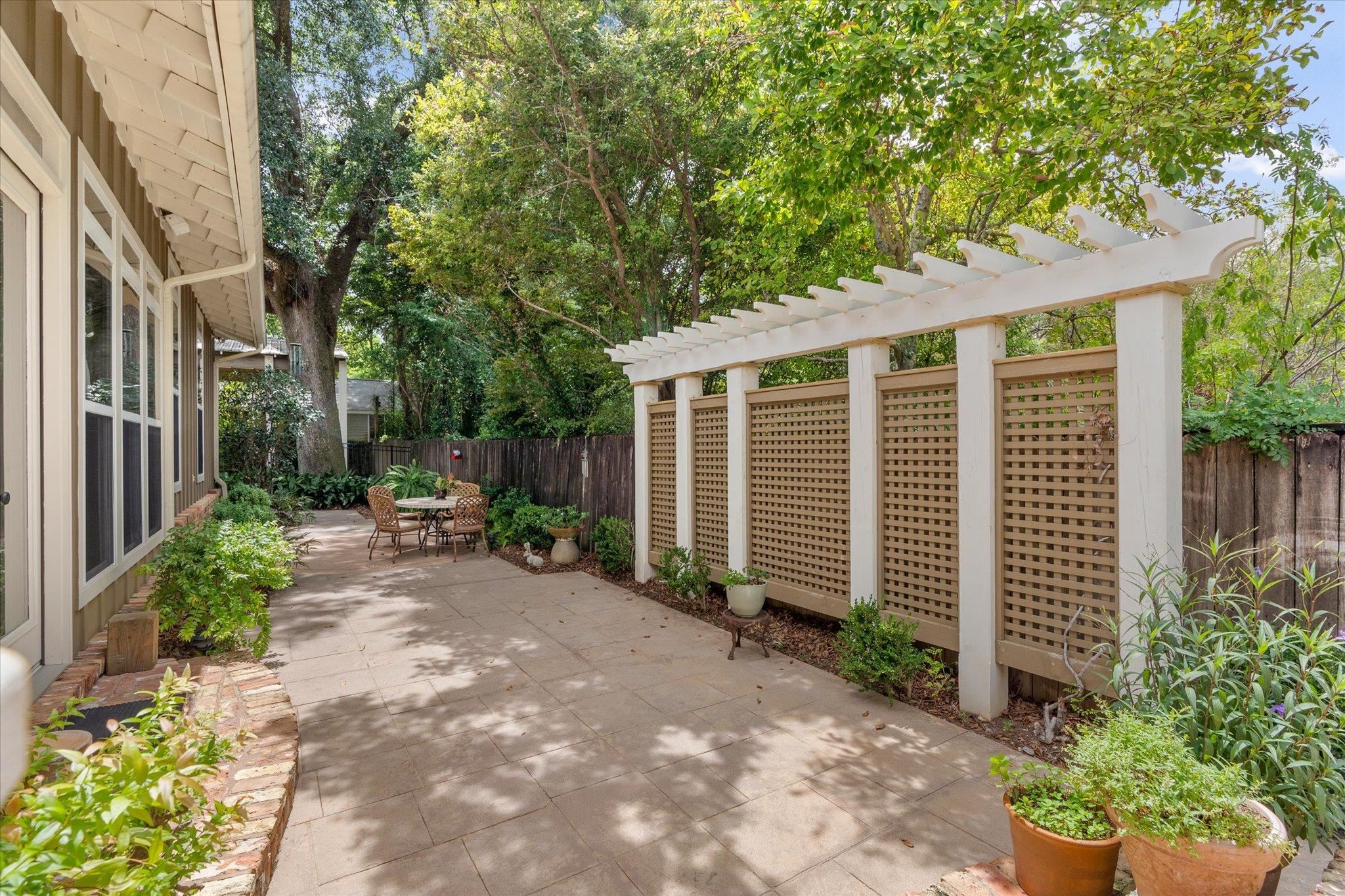 1419 6th Street Daphne, AL 36526 - Photo 25 of 30 Patio