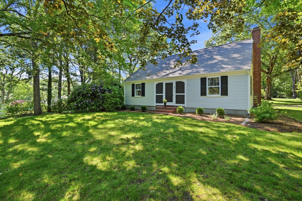 32 Wadsworth Road Duxbury, MA 02332 - Photo 34 of 38