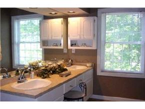 11 3 Corners Road Bedford, NH 03110 - Photo 6 of 12 Gallery Image 6