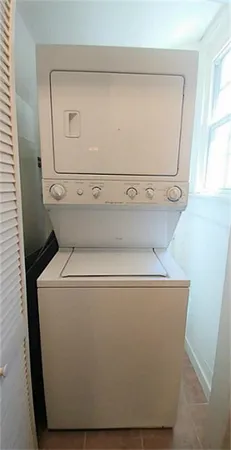 a close up of a washer and dryer