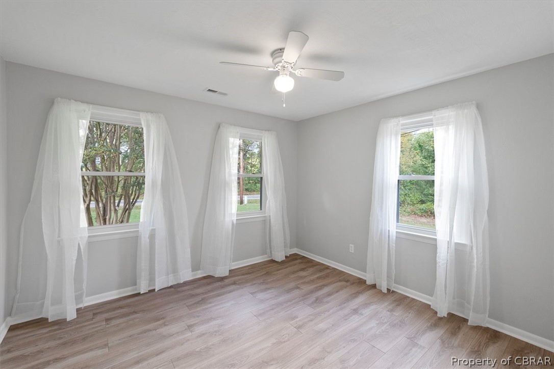 8016 Brays Point Road Hayes, VA 23072 - Photo 24 of 50