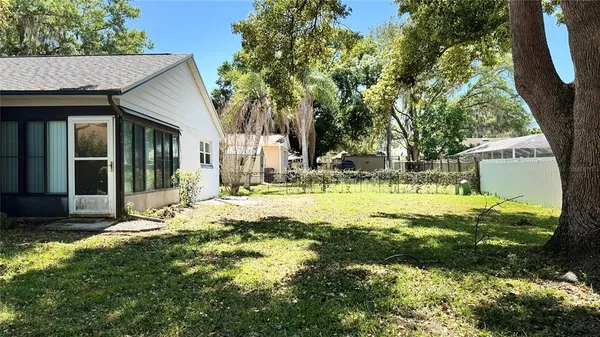 $1,800 | 1920 Cr-19a, Eustis, FL 32726