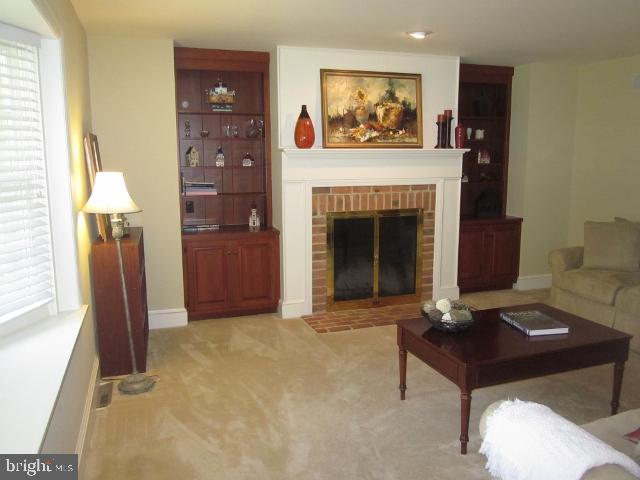 248 Buckfield Drive Lititz, PA 17543 - Photo 10 of 25 Gallery Image 10