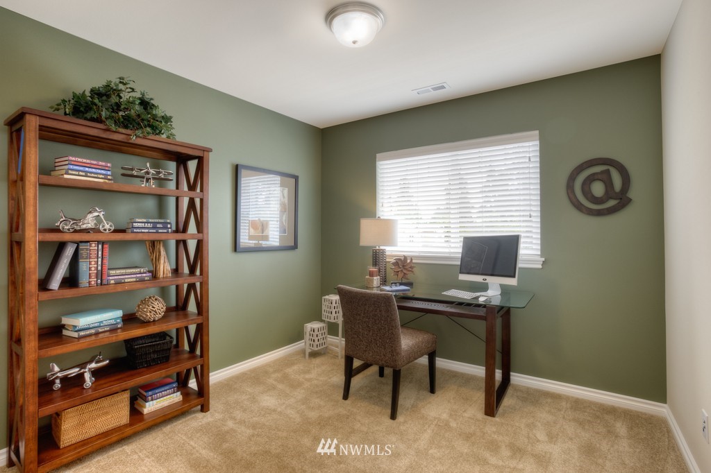 4017 181st Place Southeast, Unit 51 Bothell, WA 98012 - Photo 14 of 21 Gallery Image 14