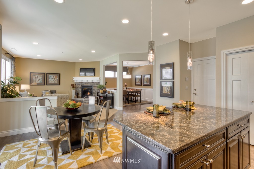 4017 181st Place Southeast, Unit 51 Bothell, WA 98012 - Photo 4 of 21 Gallery Image 4