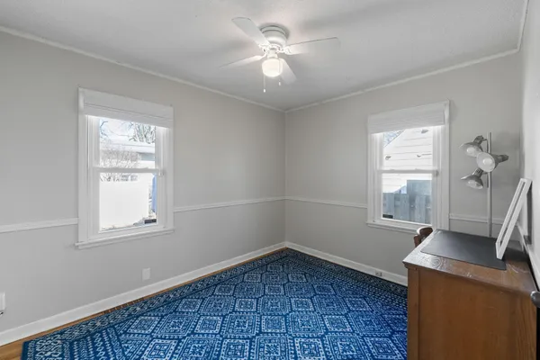 $2,495 | 2901 Zenith Avenue North, Robbinsdale, MN 55422