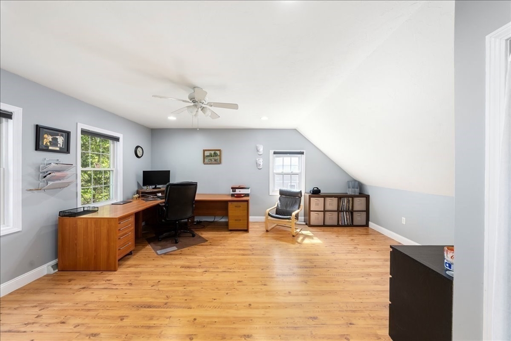 13 Sylvester Road Natick, MA 01760 - Photo 23 of 39