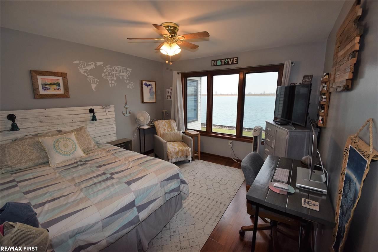 7352 Riverside Drive Algonac, MI 48001 - Photo 63 of 70 50032846-62.JPG