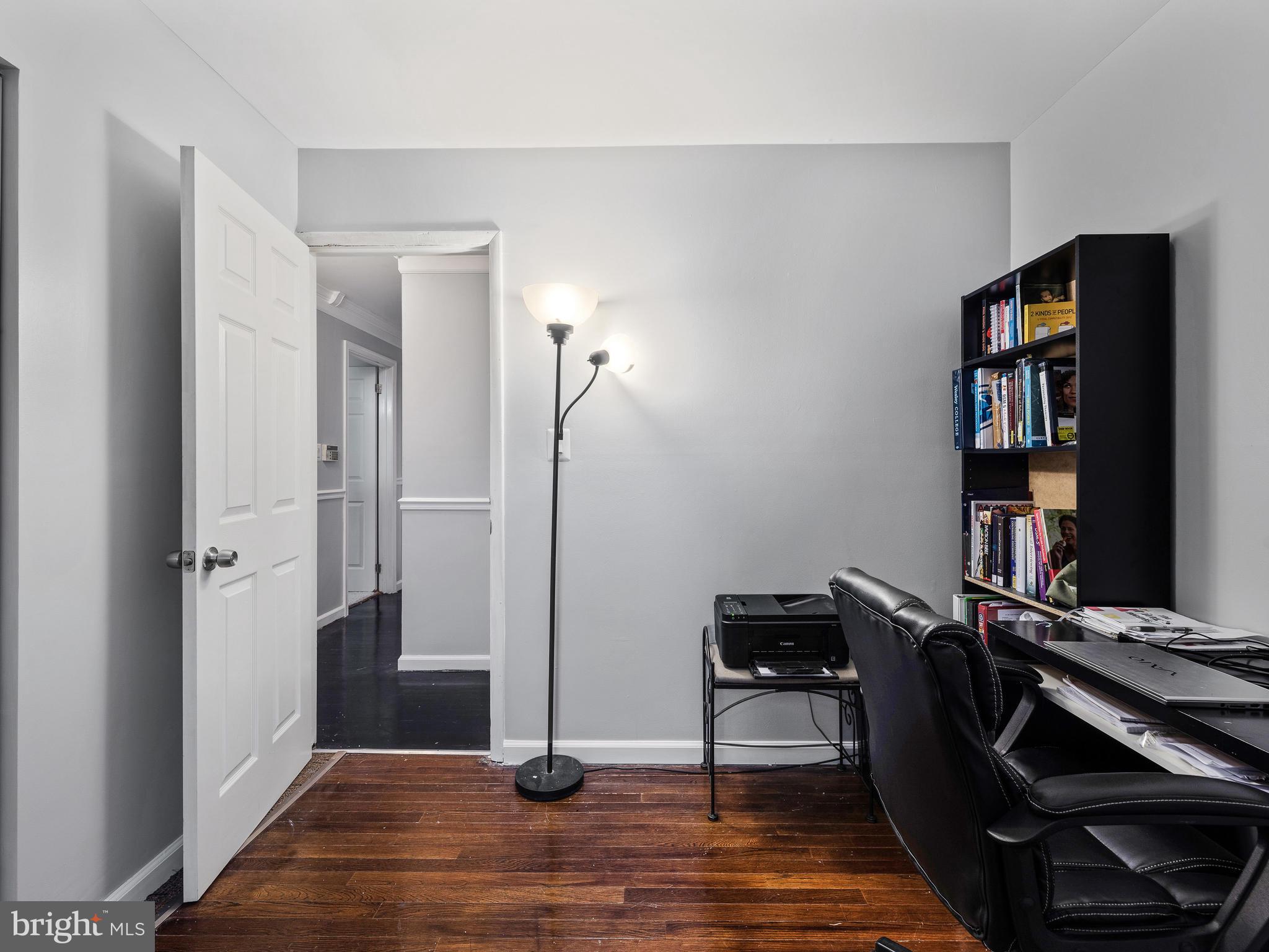 8518 Briarcroft Lane Laurel, MD 20708 - Photo 21 of 30 Guest Room