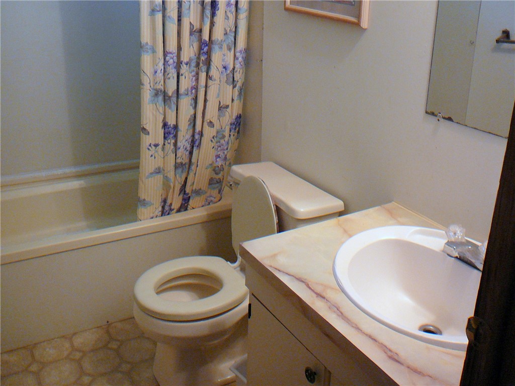 709 Broadmouth Road Honea Path, SC 29654 - Photo 14 of 16 Gallery Image 14