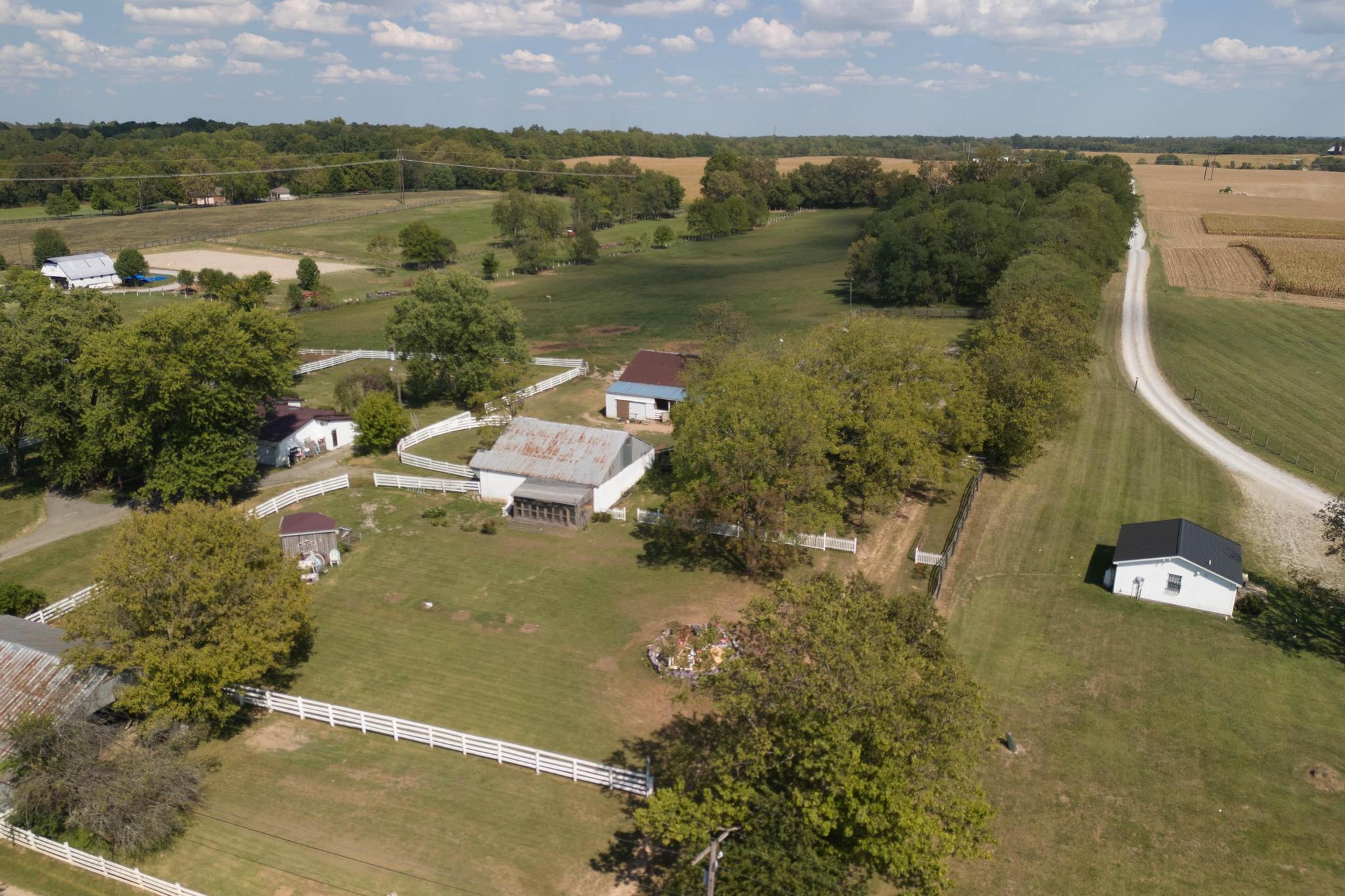 3520 Combs Ferry Road Lexington, KY 40509 - Photo 98 of 105 Photo Sep 05 2024, 3 26 14 PM