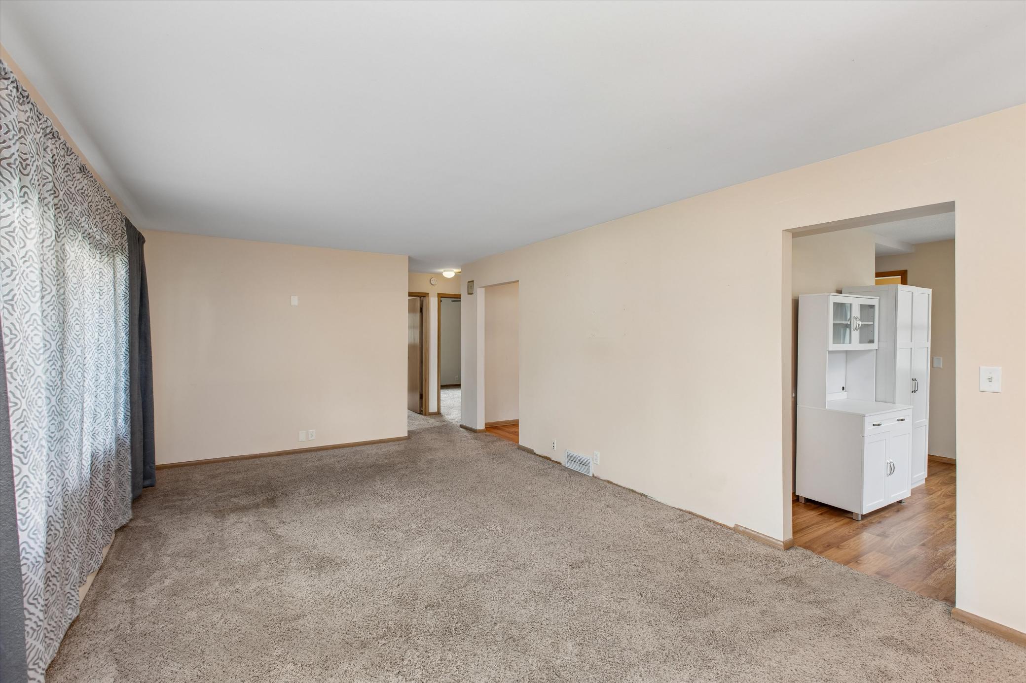 833 9th Avenue Southwest Faribault, MN 55021 - Photo 17 of 34
