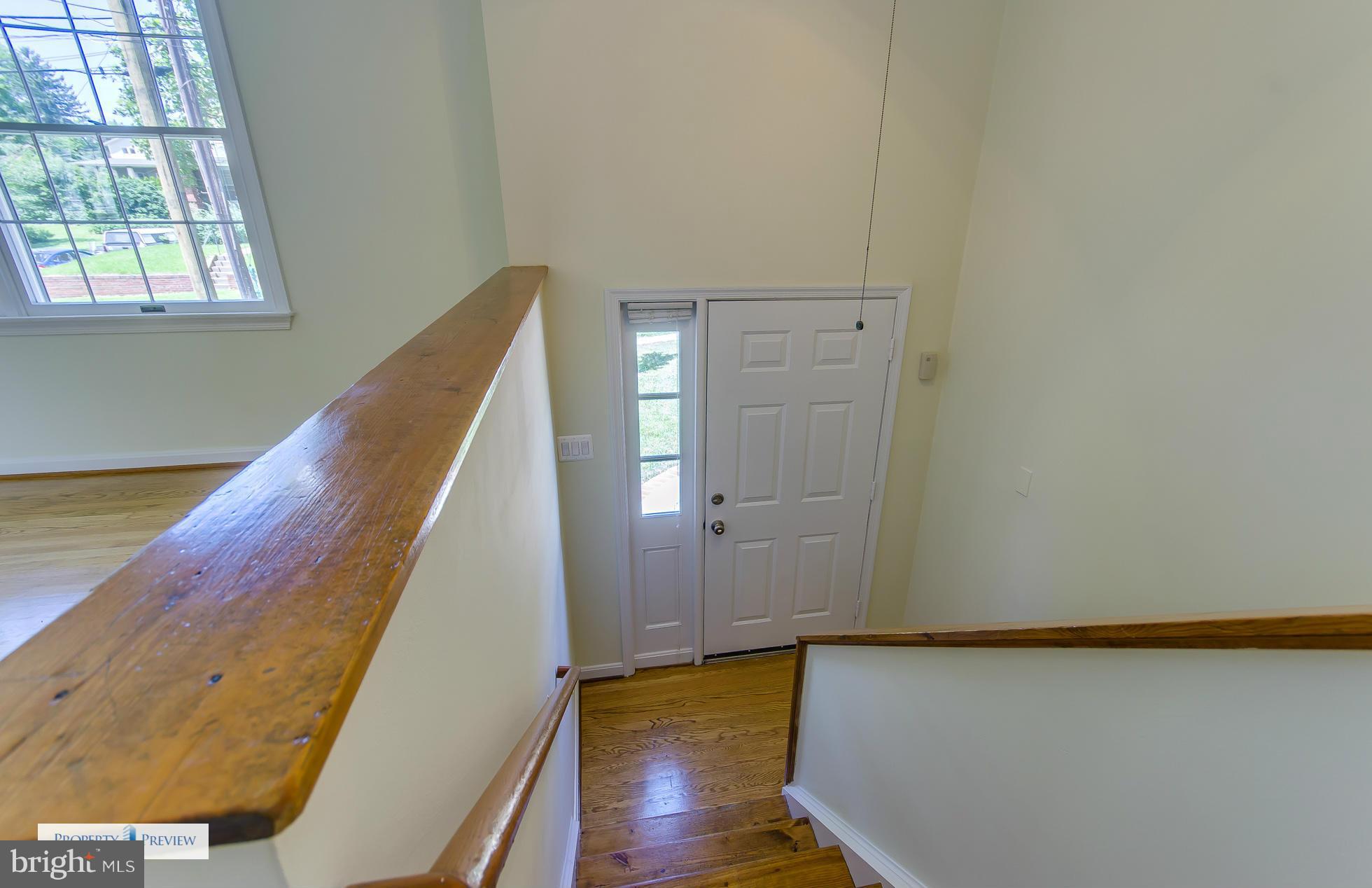 732 Easley Street Silver Spring, MD 20910 - Photo 14 of 30 Interior (General)