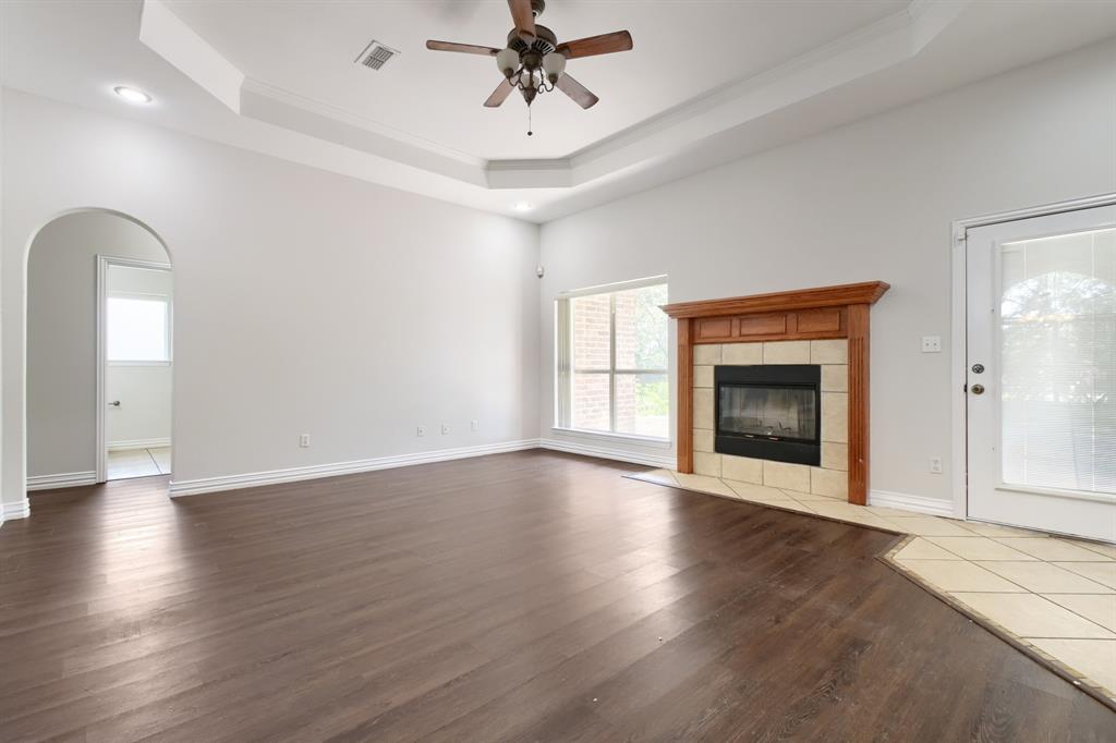 152 Howard Newby Lane Springtown, TX 76082 - Photo 8 of 28