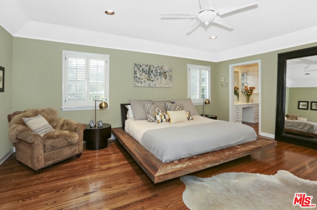 5743 Spring Oak Drive Los Angeles, CA 90068 - Photo 14 of 27