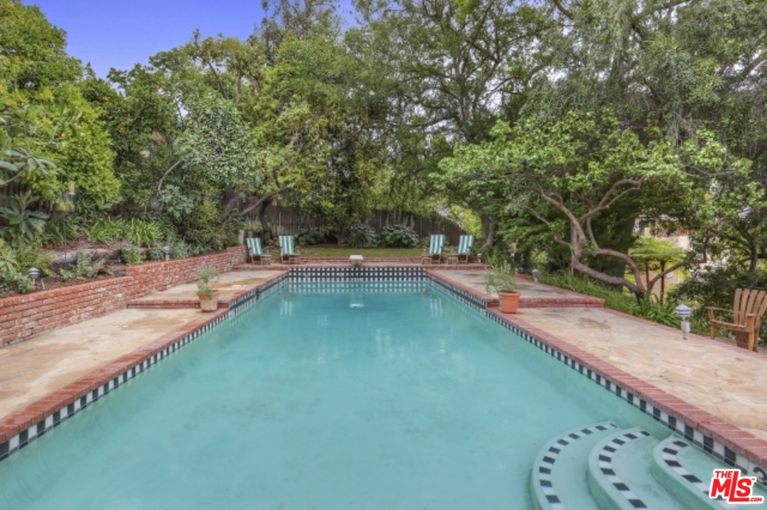 5743 Spring Oak Drive Los Angeles, CA 90068 - Photo 26 of 27