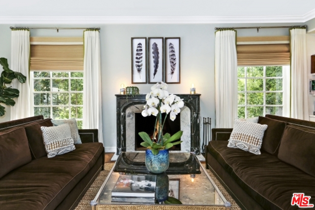 5743 Spring Oak Drive Los Angeles, CA 90068 - Photo 5 of 27