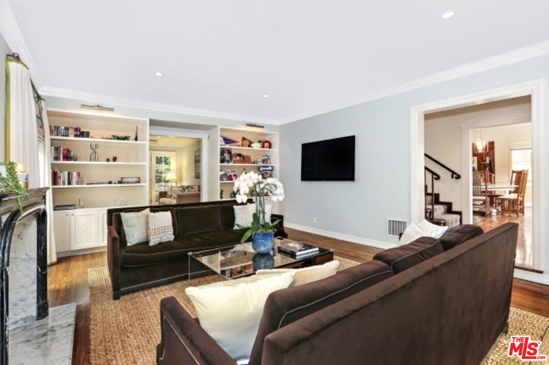 5743 Spring Oak Drive Los Angeles, CA 90068 - Photo 7 of 27