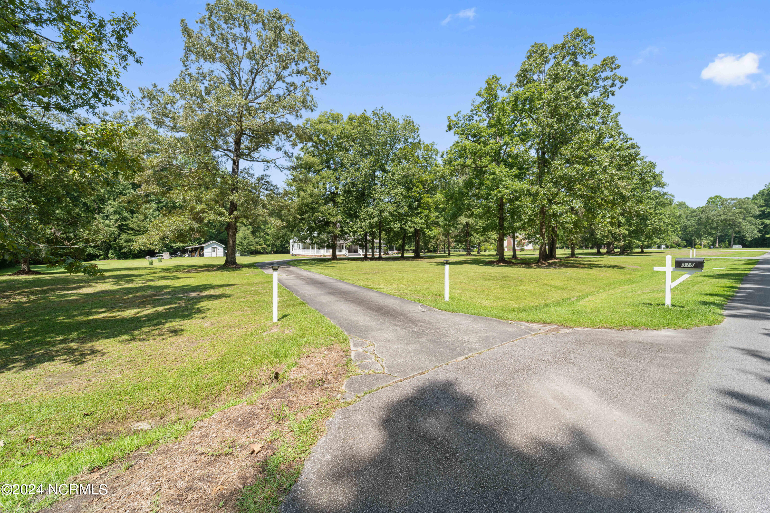315 Nottingham Road Jacksonville, NC 28546 - Photo 14 of 107 DSC02607