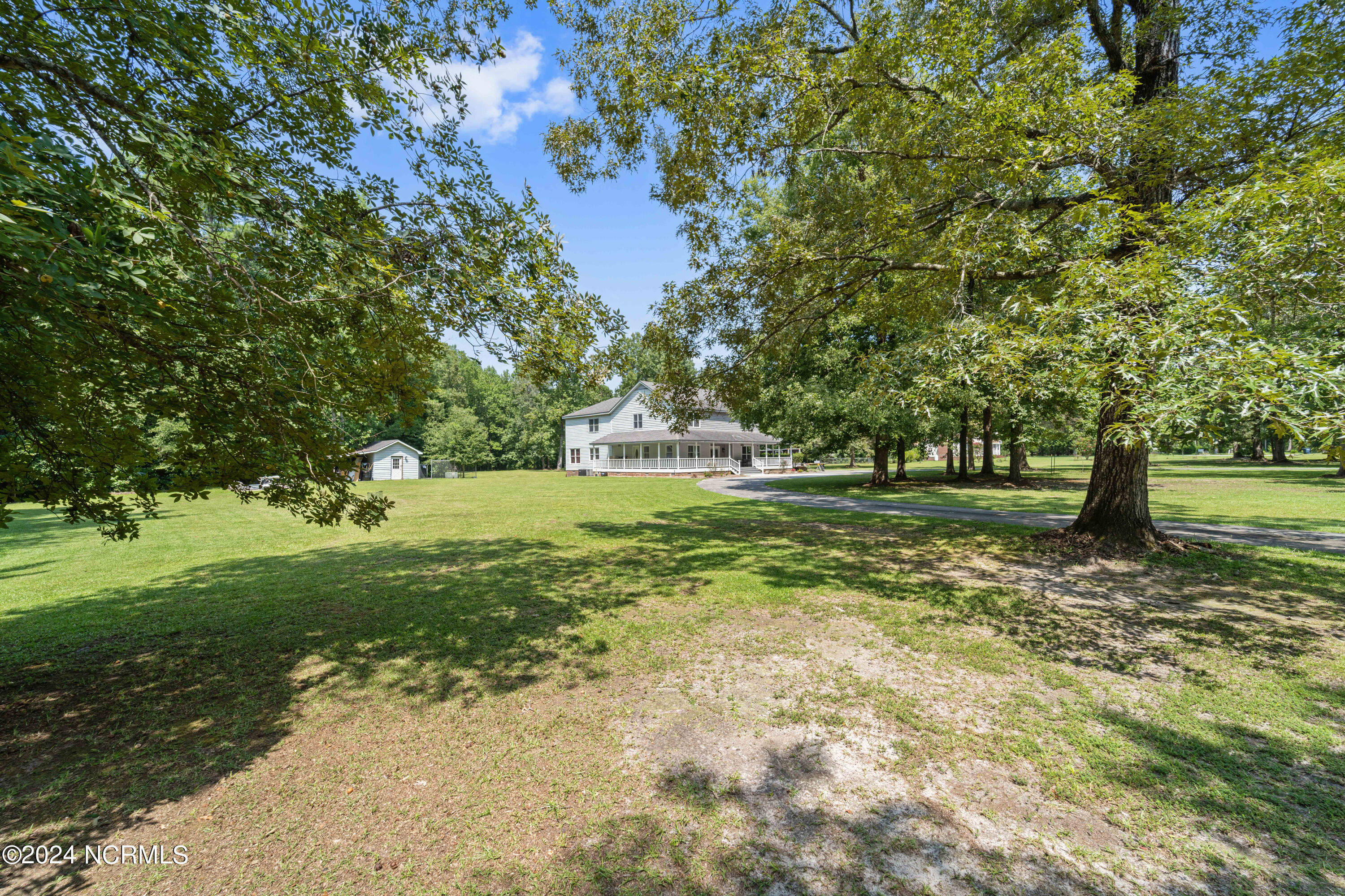 315 Nottingham Road Jacksonville, NC 28546 - Photo 9 of 107 DSC02627