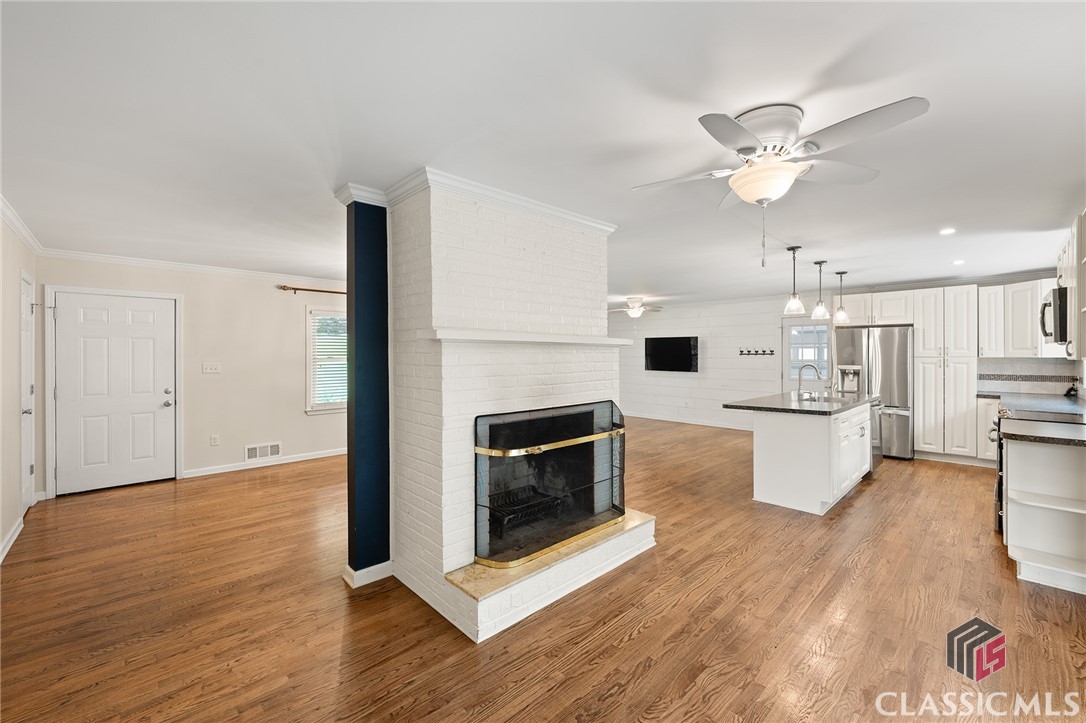 504 Lullwater Road Athens, GA 30606 - Photo 11 of 33
