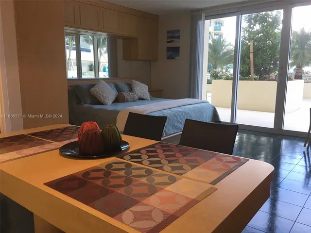 $2,650 | 2501 South Ocean Drive, Unit L11, Hollywood, FL 33019