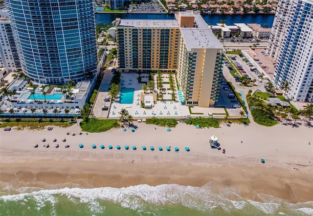 $2,650 | 2501 South Ocean Drive, Unit L11, Hollywood, FL 33019