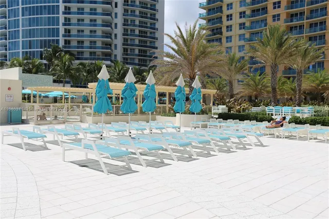 $2,650 | 2501 South Ocean Drive, Unit L11, Hollywood, FL 33019