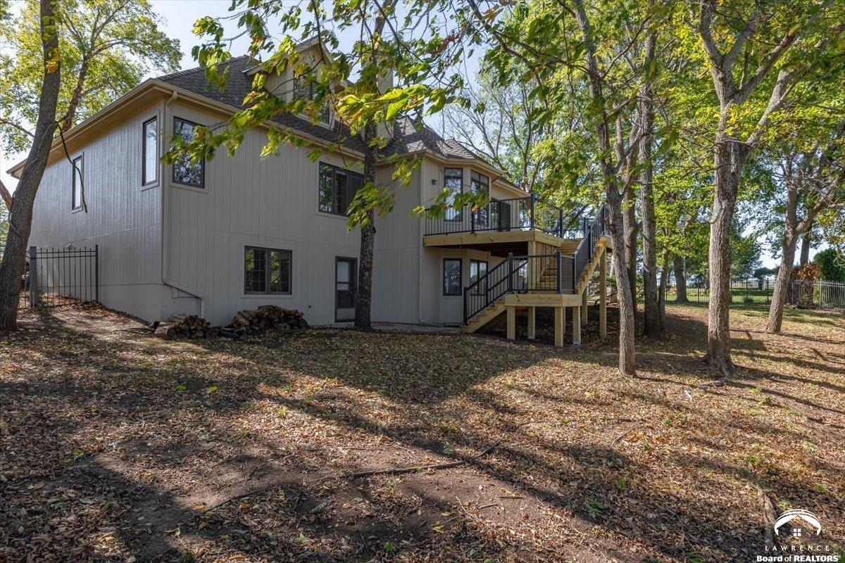 5710 Goff Court Lawrence, KS 66047 - Photo 15 of 34