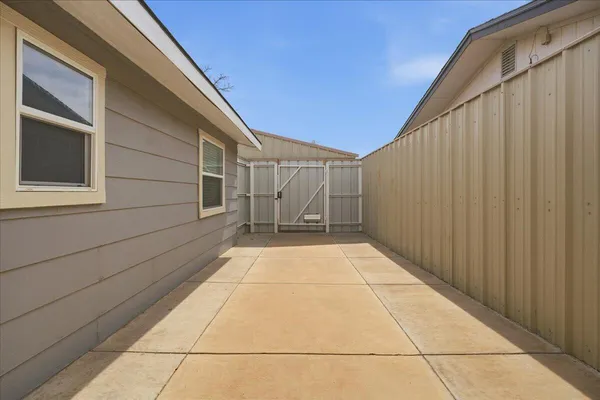 $210,000 | 6202 24th Street, Lubbock, TX 79407