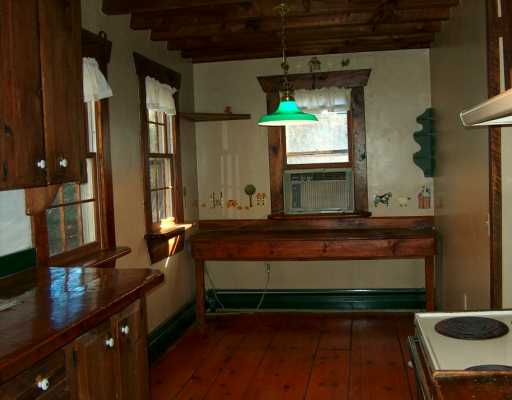 207 Glen Rock Road Exeter, RI 02822 - Photo 6 of 6 Kitchen.