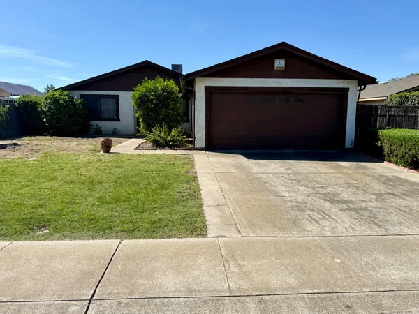 $399,950 | 1264 Parkview Street, Manteca, CA 95337